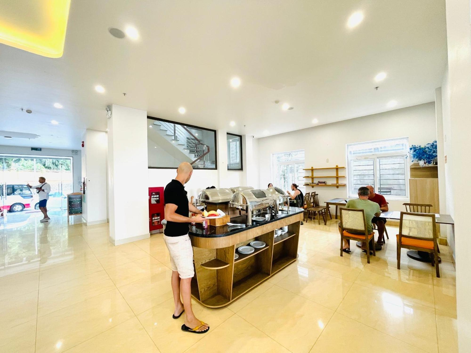 The Light Hostel Hạ Long Exterior foto